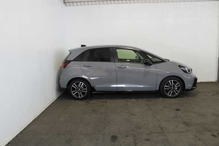 Honda Jazz Hybrid 1.5 i-MMD (122ps) Advance Sport eCVT 