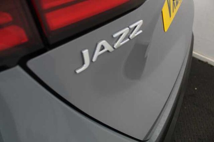 Honda Jazz Hybrid 1.5 i-MMD (122ps) Advance Sport eCVT 