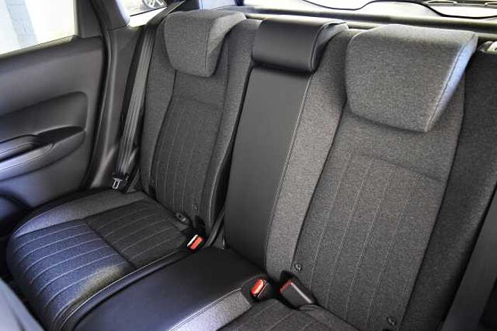 Honda Jazz Hybrid 1.5 i-MMD Hybrid Advance 5dr eCVT 