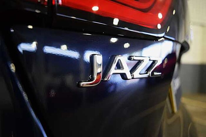 Honda Jazz Hybrid 1.5 i-MMD Hybrid Advance 5dr eCVT 