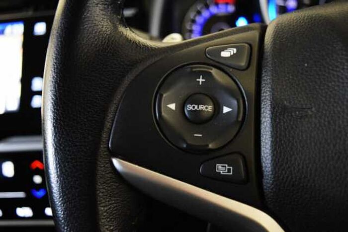 Honda Jazz 1.3 EX Navi 5dr CVT 