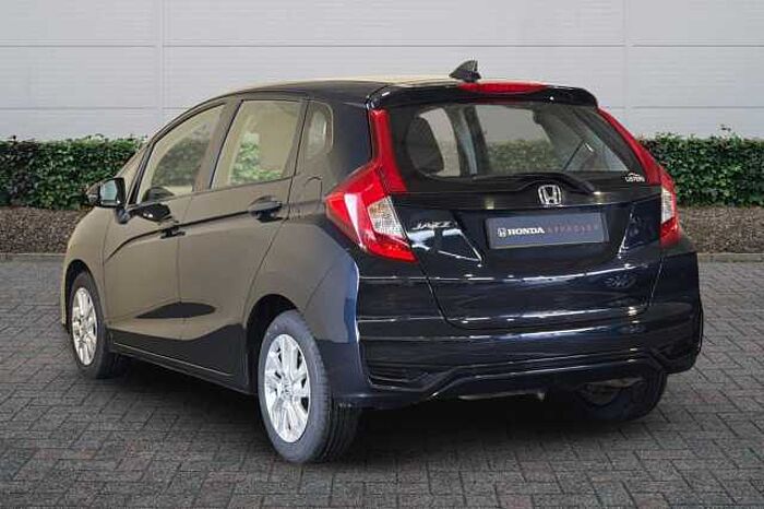 Honda Jazz 1.3 i-VTEC SE Navi 5dr CVT 